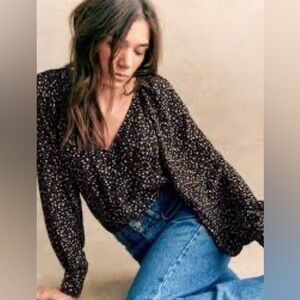 Sezane Women’s Erica blouse oversized v neck button front mini floral